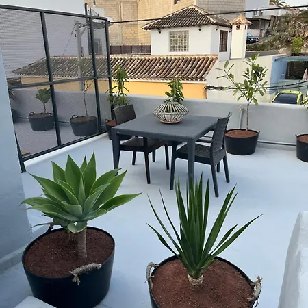 公寓 Plaza De La Fuente Tenerife Sur Only Adults Con Terraza Privada 格拉纳迪利亚-德阿沃纳