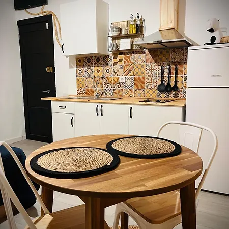 公寓 Plaza De La Fuente Tenerife Sur Only Adults Con Terraza Privada 格拉纳迪利亚-德阿沃纳